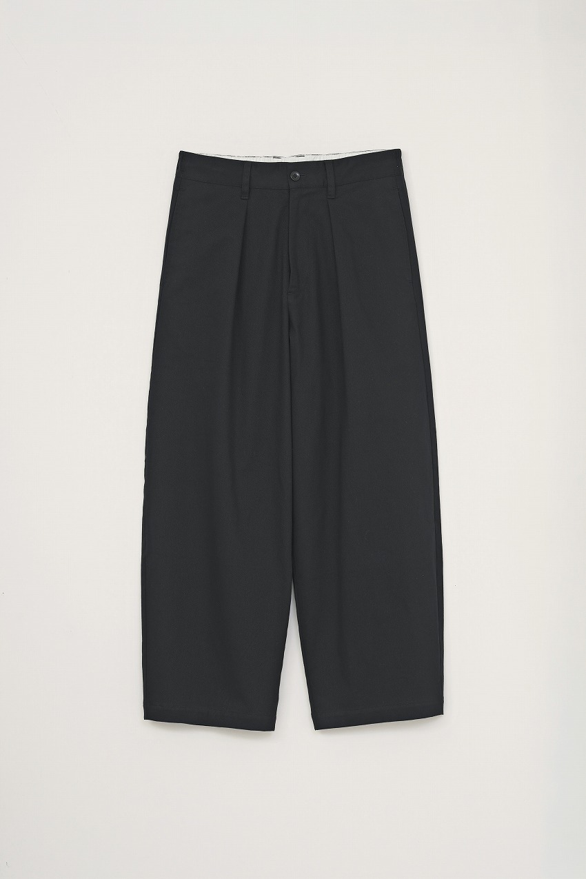 EASY CHINO SLACKS / BLACK