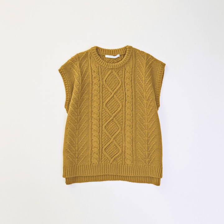 CABLE KNIT VEST *マスタード*