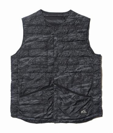 xNANGA REVERSIBLE DOWN VEST *ブラック*