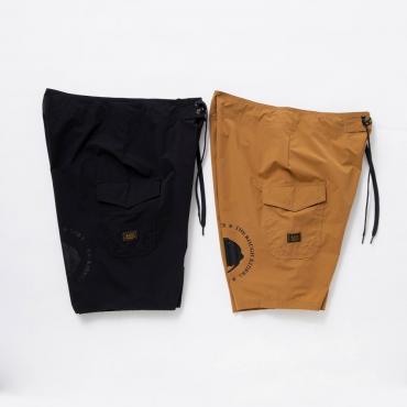 LOGO SURF SHORT *ブラウン*