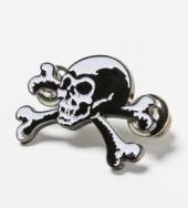 BxH OLD SKULL PIN