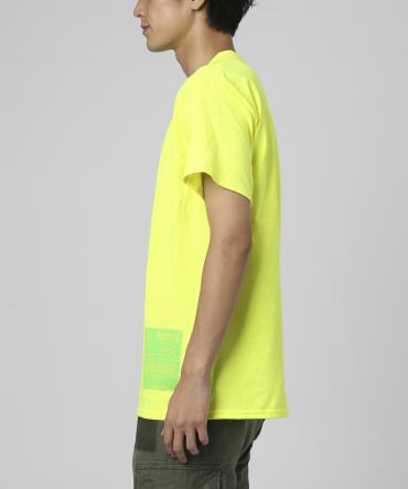 Box Neon Logo T-shirt　[ VFC1090 ] *イエロー*