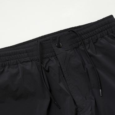 NYLON TRACK PANTS *ブラック*