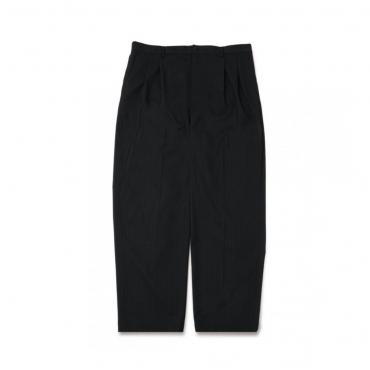 Striped Pleated Trouser *ブラック*