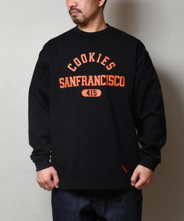 COLLEGE LOGO LONG SLEEVE T / BLACK