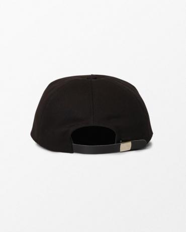 LABEL CAP