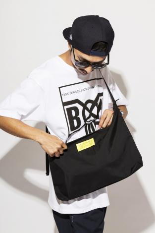 BxH THREE LAYER BIG SHOULDER BAG *ブラック*