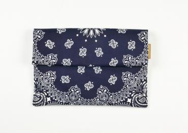 BANDANNA CLUTCH BAG *ネイビー*