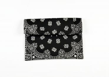 BANDANNA CLUTCH BAG *ブラック*