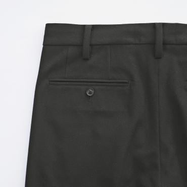 STRETCH TAPERED SLACKS *ブラック*