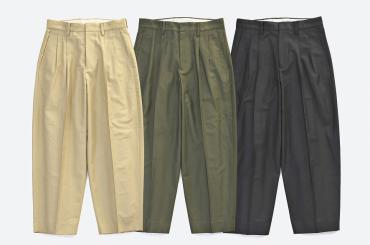 WIDE CHINO PANTS *ブラック*