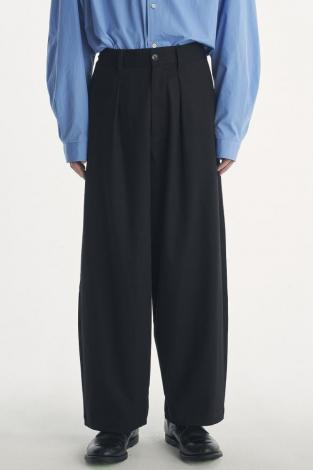 EASY CHINO SLACKS / BLACK