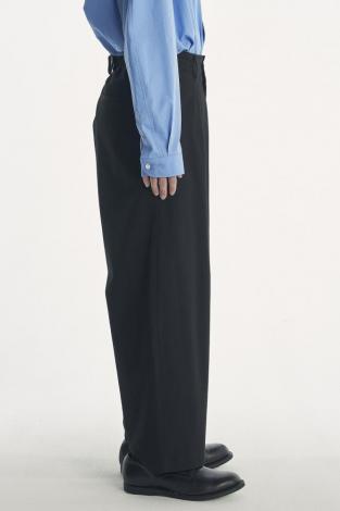 EASY CHINO SLACKS / BLACK