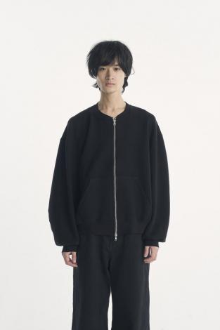 TECH ZIP SWEAT / BLACK
