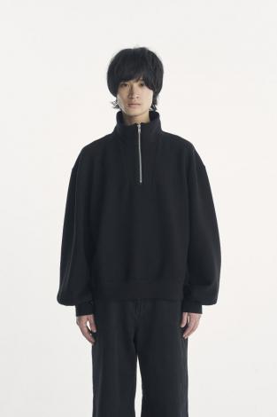 TECH HALF ZIP SWEAT / BLACK