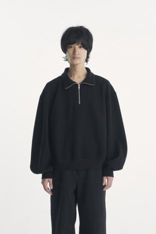 TECH HALF ZIP SWEAT / BLACK