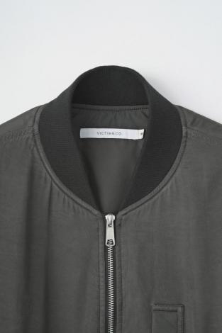 VINTAGE EFFECT MA-1 JACKET *ブラック*