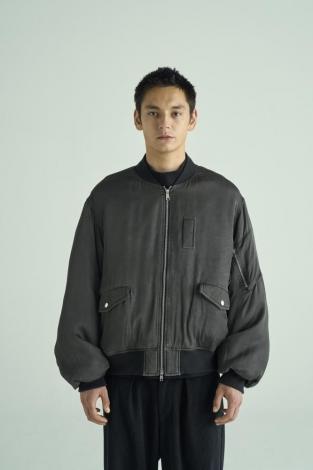 VINTAGE EFFECT MA-1 JACKET *ブラック*