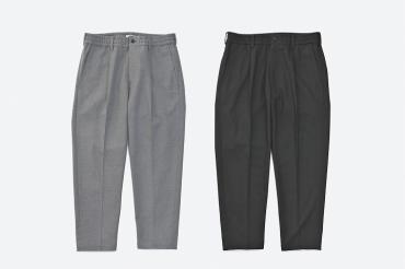 ANKLE EASY SLACKS *ブラック*