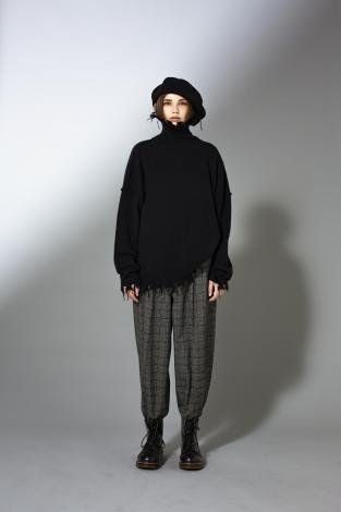 DAMEGE TURTLE KNIT *ブラック*