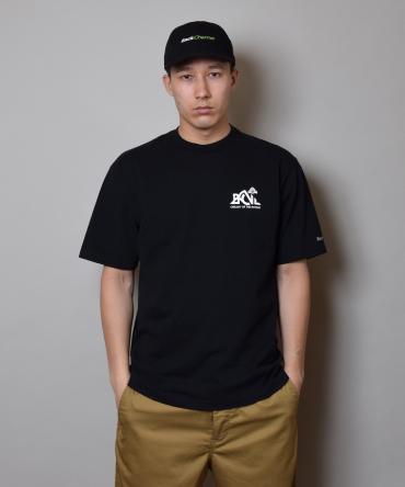 BACK CHANNELxPRILLMAL OUTDOOR LOGO T / BALCK