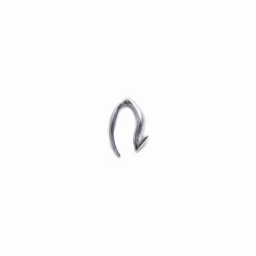 TAIL EARRINGS SILVER *シルバー*