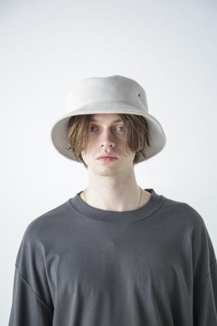 x CA4LA / BUCKET HAT *オフホワイト*