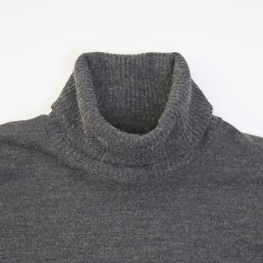 SOFT TURTLE KNIT *ブラック*