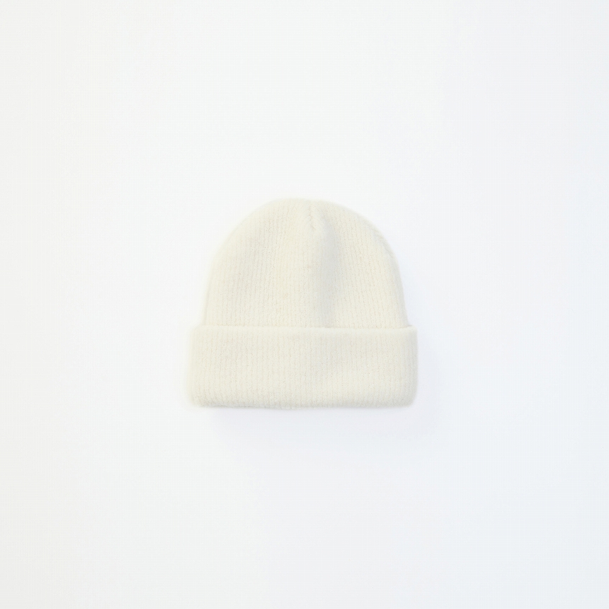 ［ VICTIM × CA4LA ］ BIG KNIT CAP ホワイト