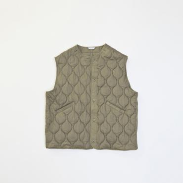 QUILTED BIG VEST *オリーブ*