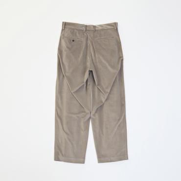 VELOR WIDE SLACKS *ベージュ*