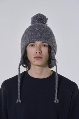 xCA4LA EAR FLAP KNIT CAP *チャコールグレー*