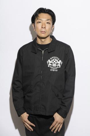 BxH DRIZZLER JKT *ブラック×ライオンロゴ*