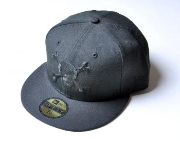 B×H NEW ERA 59fifty SKULL *ブラック×ブラック*