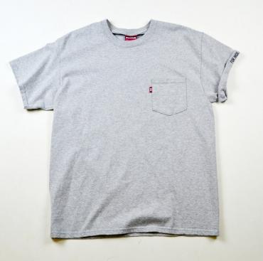 SLEEVE LOGO POCKET S/S TEE *グレー*