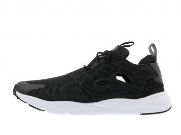 Reebok FURYLITE AOM  *ブラック×ホワイト*