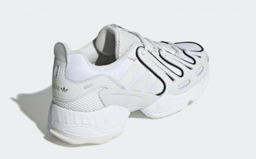 EQT GAZELLE *ホワイト*