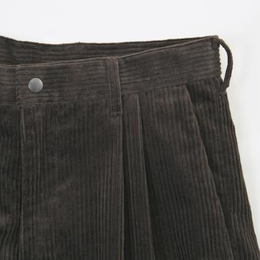 WIDE CORDUROY SLACKS *ブラウン*