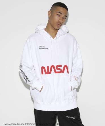 NASAコラボ BACK PHOTO LOGO Hoodie[LEC801]ホワイト