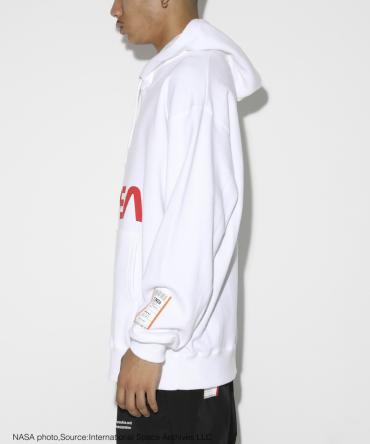 NASAコラボ BACK PHOTO LOGO Hoodie[LEC801]ホワイト