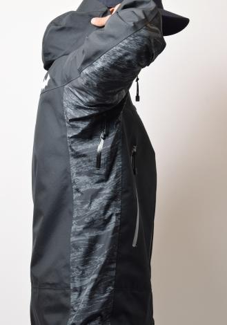 NYLON 3LAYER MOUNTAIN PARKA *ブラック*