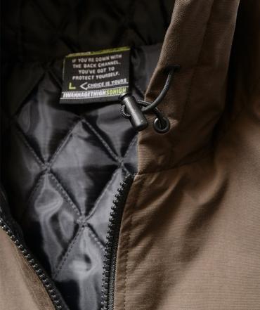 HOODED FIELD JACKET / BROWN