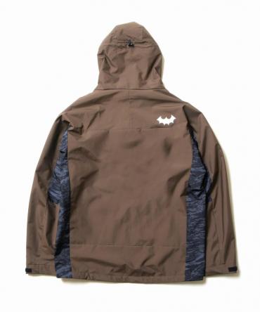 MOUNTAIN PARKA / KHAKI