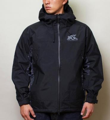 MOUNTAIN PARKA / BLACK