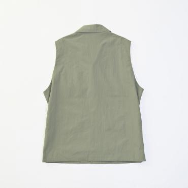 MILITARY VEST *オリーブ*