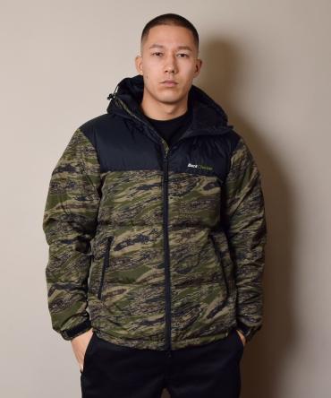 ×NANGA HOODED DOWN JACKET *グリーンカモ*