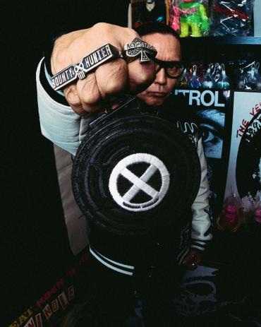 BOUNTY HUNTER × blackmeans Circled Pouch