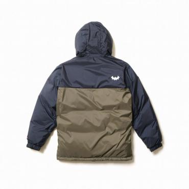 NANGA HOODED DOWN JACKET / O.D.