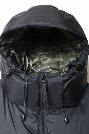 xNANGA HOODED DOWN JACKET / BLACK