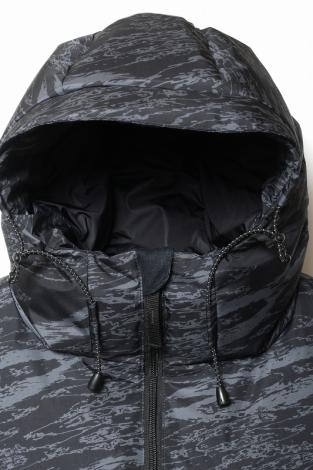 xNANGA 3 LAYER HOODED DOWN JACKET / GREY CAMO